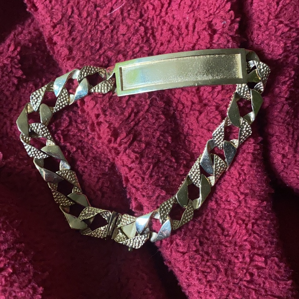 Solid Man Slave - image 4